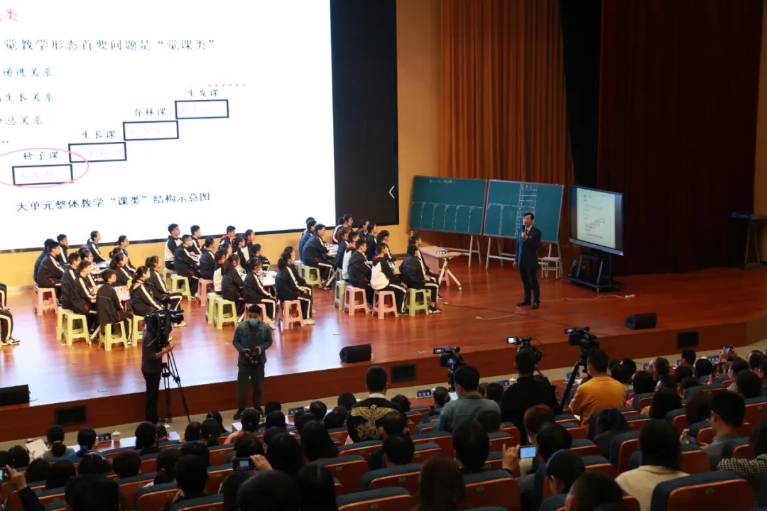 691af38a2b352.png 691af38a2b352.png