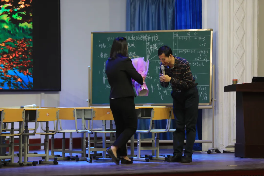 691af4477f218.png 691af4477f218.png