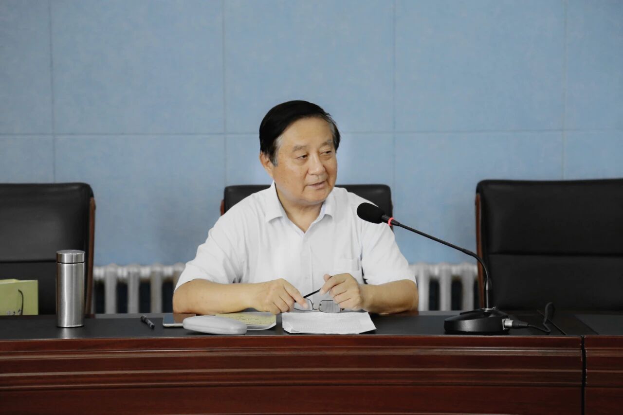 691c2e522b352.jpg 691c2e522b352.jpg