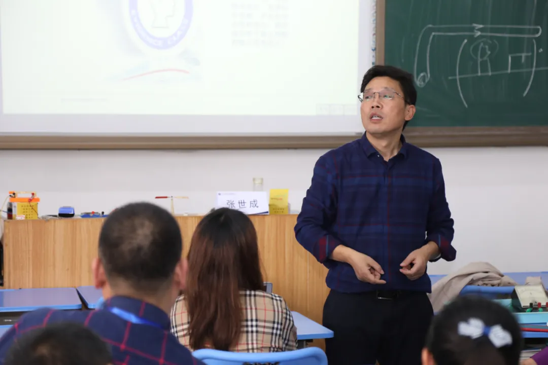 691c47459604e.png 691c47459604e.png