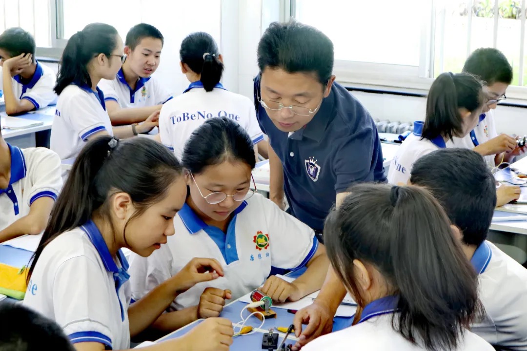 692ead638a933.jpg 692ead638a933.jpg