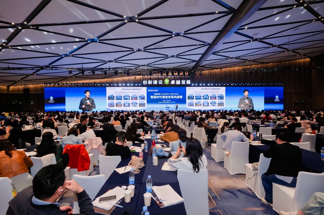 69390a9f86c2a.jpg 69390a9f86c2a.jpg