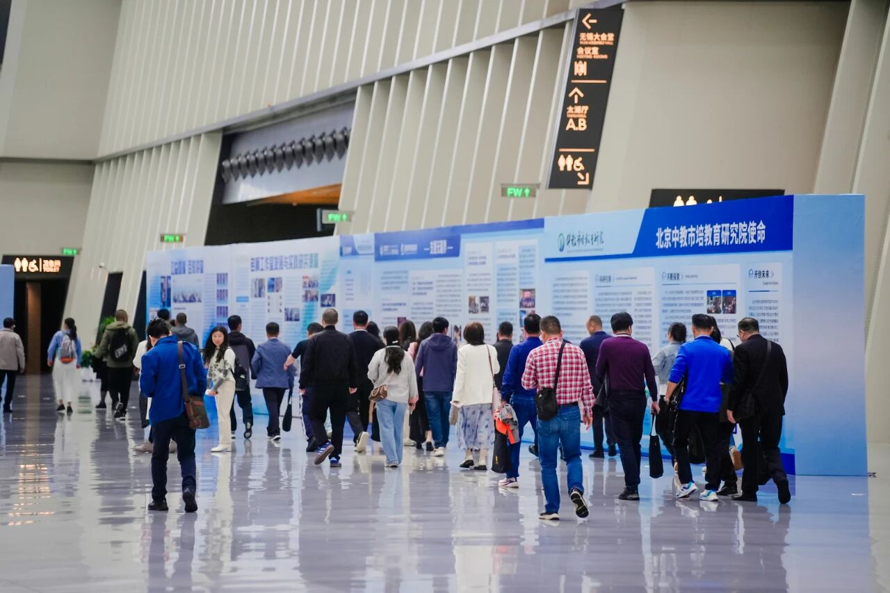 693910f0bc2a8.jpg 693910f0bc2a8.jpg