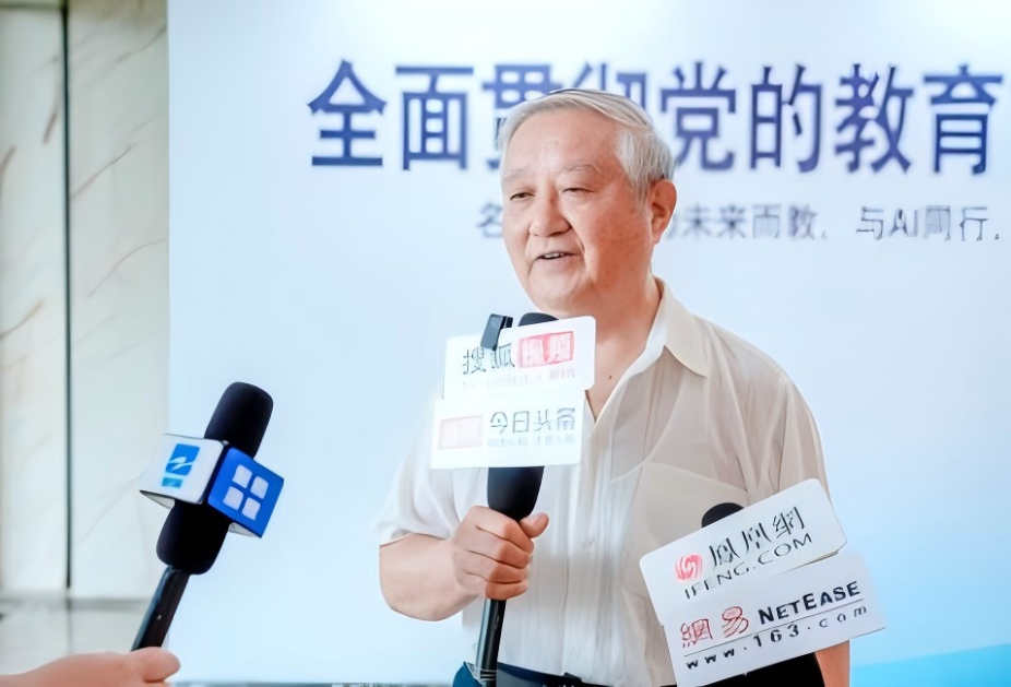 6a73003a990eb.png
